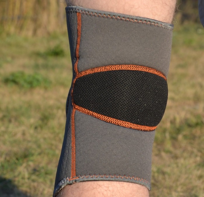 Наколінник MadMax MFA-297 Knee Support with Patella Stabilizer Dark Grey/Orange L
