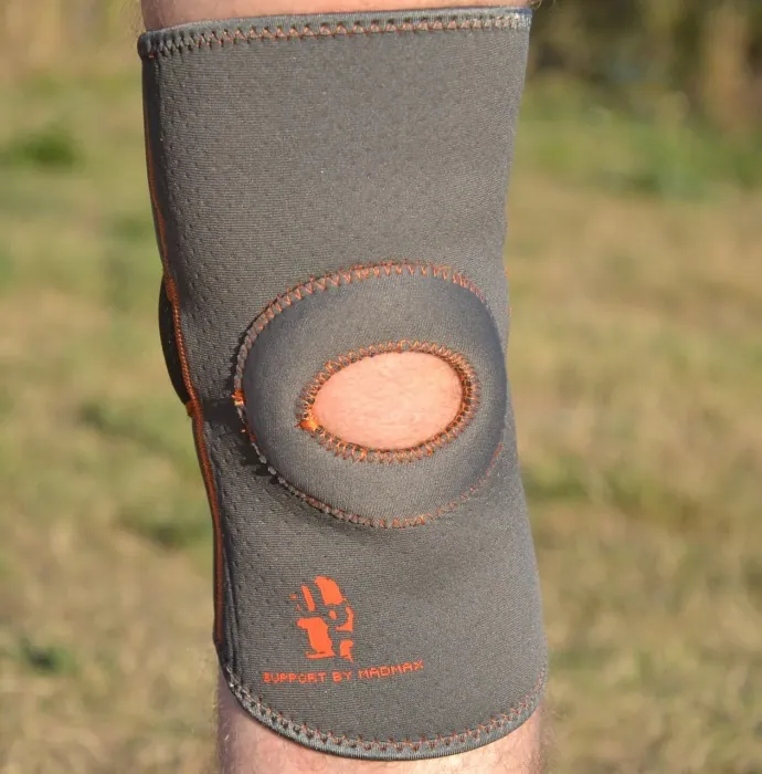 Наколінник MadMax MFA-297 Knee Support with Patella Stabilizer Dark Grey/Orange L