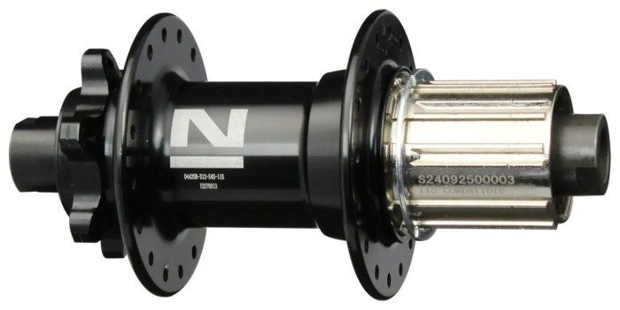 Втулка задн. Novatec D442SB-X12-S4S-11S, 12x142, 32H, 6-bolt, HG11