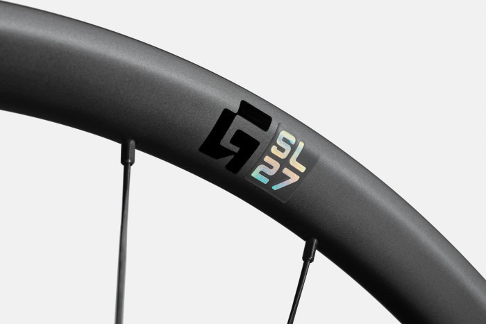 Колесо задн. 700C Cannondale Gravel HollowGram G-SL 27, карбоновий обід, втулка 142x12mm, XDR, centerlock