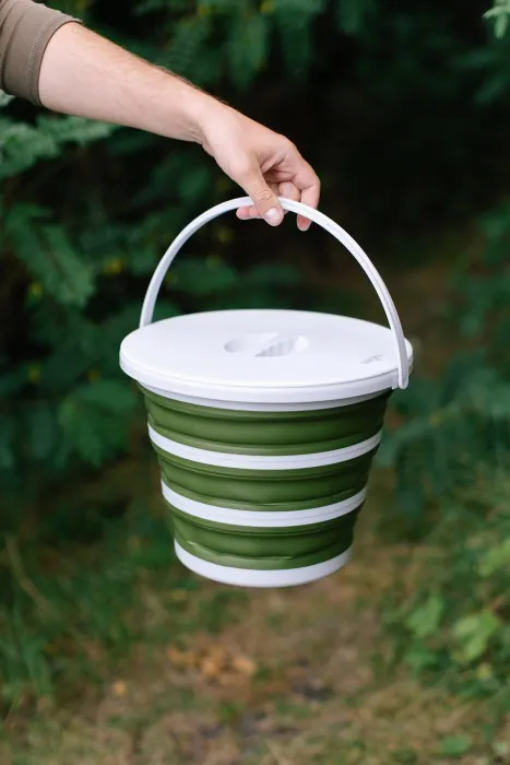 Ведро Tribe Water Bucket Lid 10 л силиконовое с крышкой T-FJ-0050, olive