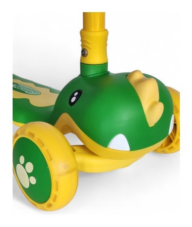 Детский трехколесный самокат Cuest Dino 8101