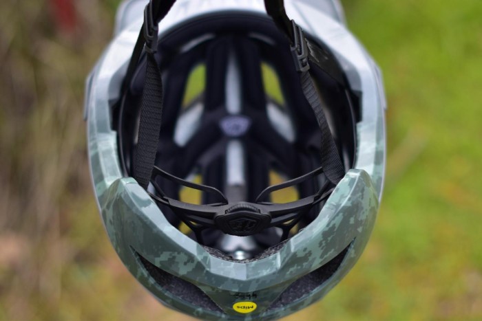 Велосипедный шлем TLD FLOWLINE HELMET; POINT [GRAY] M/L