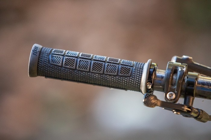 Грипси ODI Elite Pro, V2.1 Lock-On Yeti Edition, укр, укр