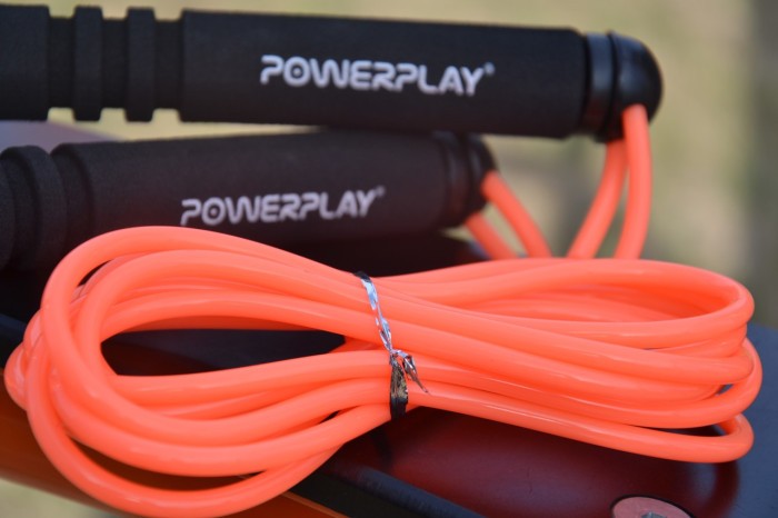 Скакалка PowerPlay 4205 Classic Plus Jump Rope Помаранчева (2,7m.)