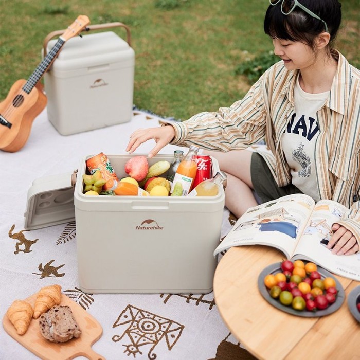 Туристичний холодильник Naturehike CNK2300BS011, 13 л, бежевий, укр, укр