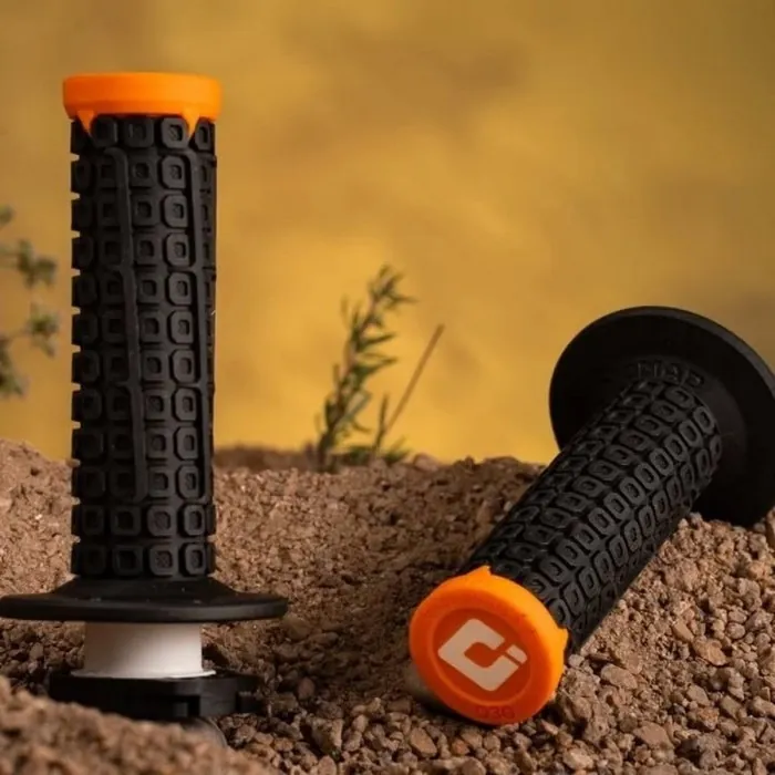 Мото грипсы NOMAD V2 Lock-On Off-Road Grip Black/Orange
