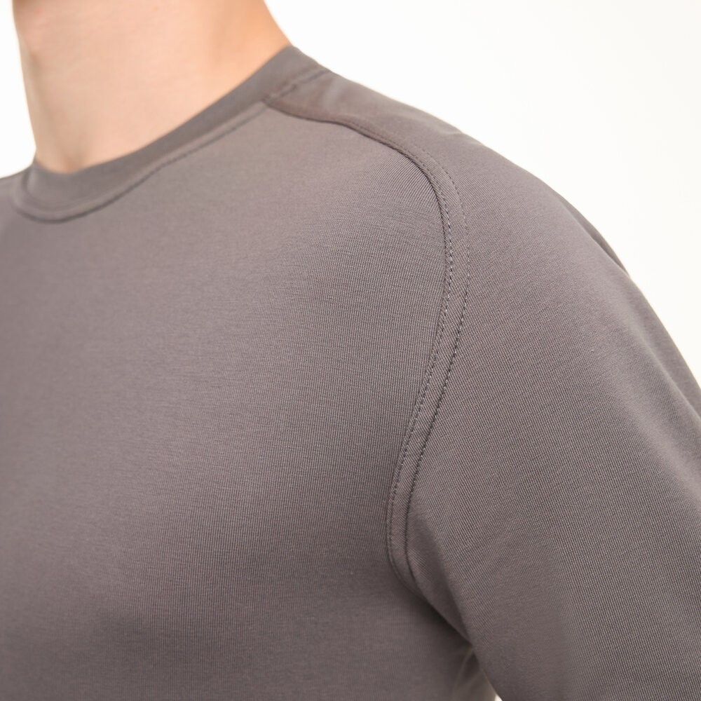 Темно-серый мужской лонгсов Pobedov Dune. Темная серая мужская кофта весна/осень