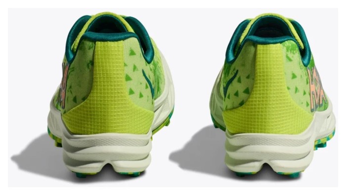 Кроссовки для бега HOKA ( 1141272 ) U CRESCENDO XC