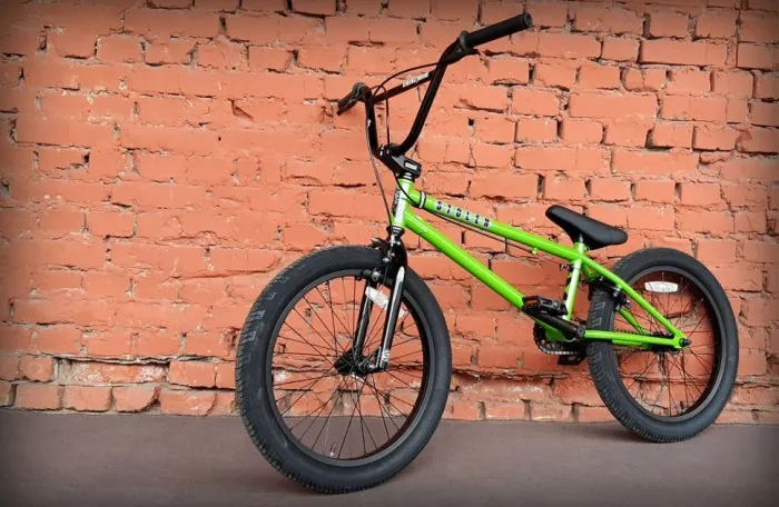Велосипед BMX - Stolen Casino (2023) Gang Green (трюковий велосипед)