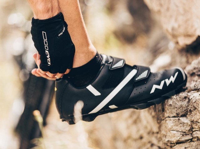 Туфли велосипедные Northwave SPIKE 2 M 40 (7.5US) Black (80192029)