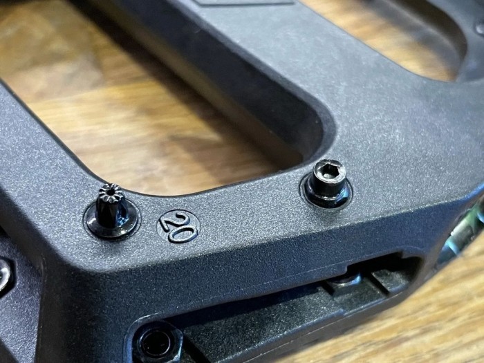 Педалі DMR V11 Green, укр, укр