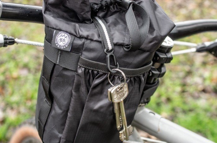 Сумка на руль KasyBag X-Pocket Pack One hand (кормушка) Total-Black