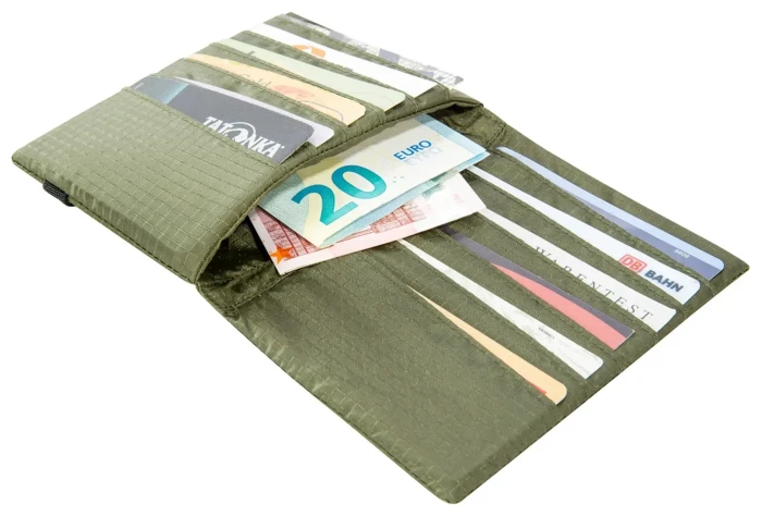 Кошелек Tatonka Card Holder 12 RFID 8, Olive