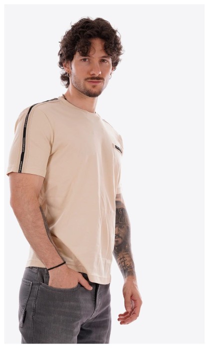 Футболка Armani EA7 ( 7M001476-AF10375 ) T-SHIRT 2026