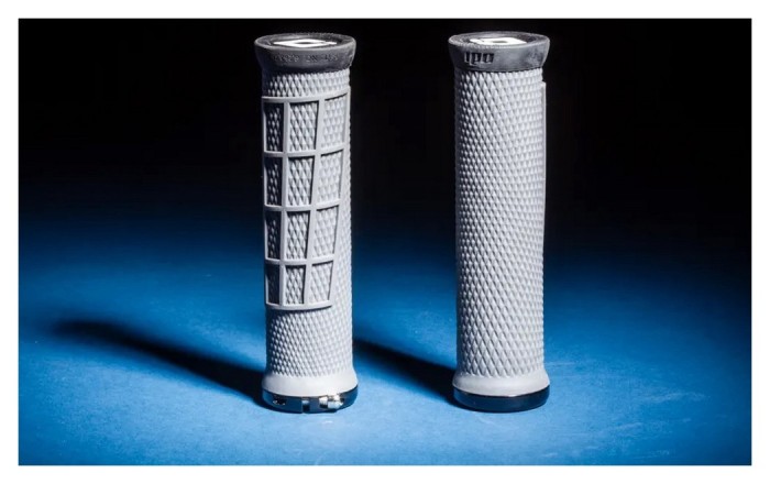 Грипси ODI Elite Motion, V2.1 Lock-On, Mint w/Black Clamp, м'ятні із чорними замками