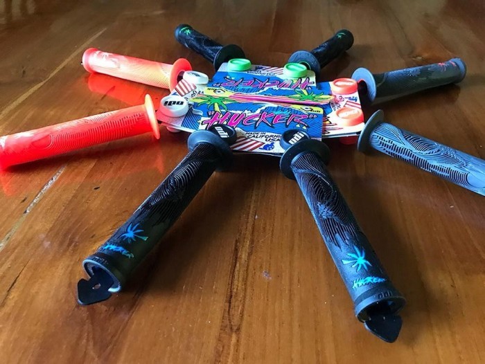 Гріпси ODI Hucker Signature 160mm w/Flange Light Blue, укр, укр