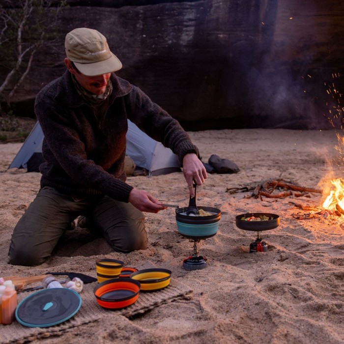 Набір посуду Sea to Summit Frontier UL Collapsible One Pot Cook Set w/ 2.2L Pot, на 2 персони