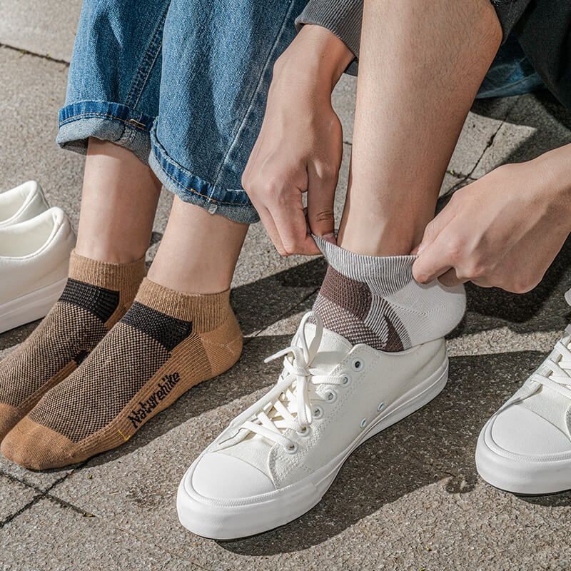 Шкарпетки швидко висихаючі Naturehike NH21FS013, 3 пари (бежеві, коричневі, чорні), розмір М, укр, укр