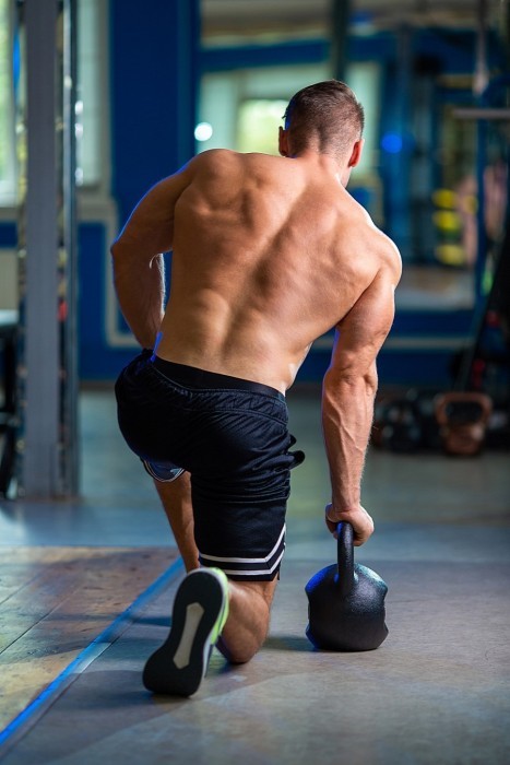 Гиря чугунная RN-SPORT 8 кг металлическая черная