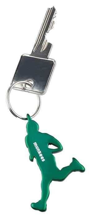 Munkees 3526 брелок-открывалка Runner green