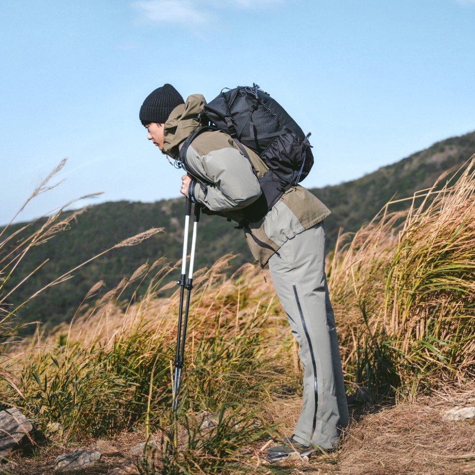 Трекинговая палка 3-секционная Naturehike ST06 NH17D006-D, 66-135 см, зеленая