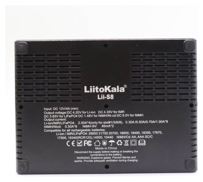 Зарядний пристрій LiitoKala Lii-S8 на 8 каналів для акумуляторів + автомобільний кабель