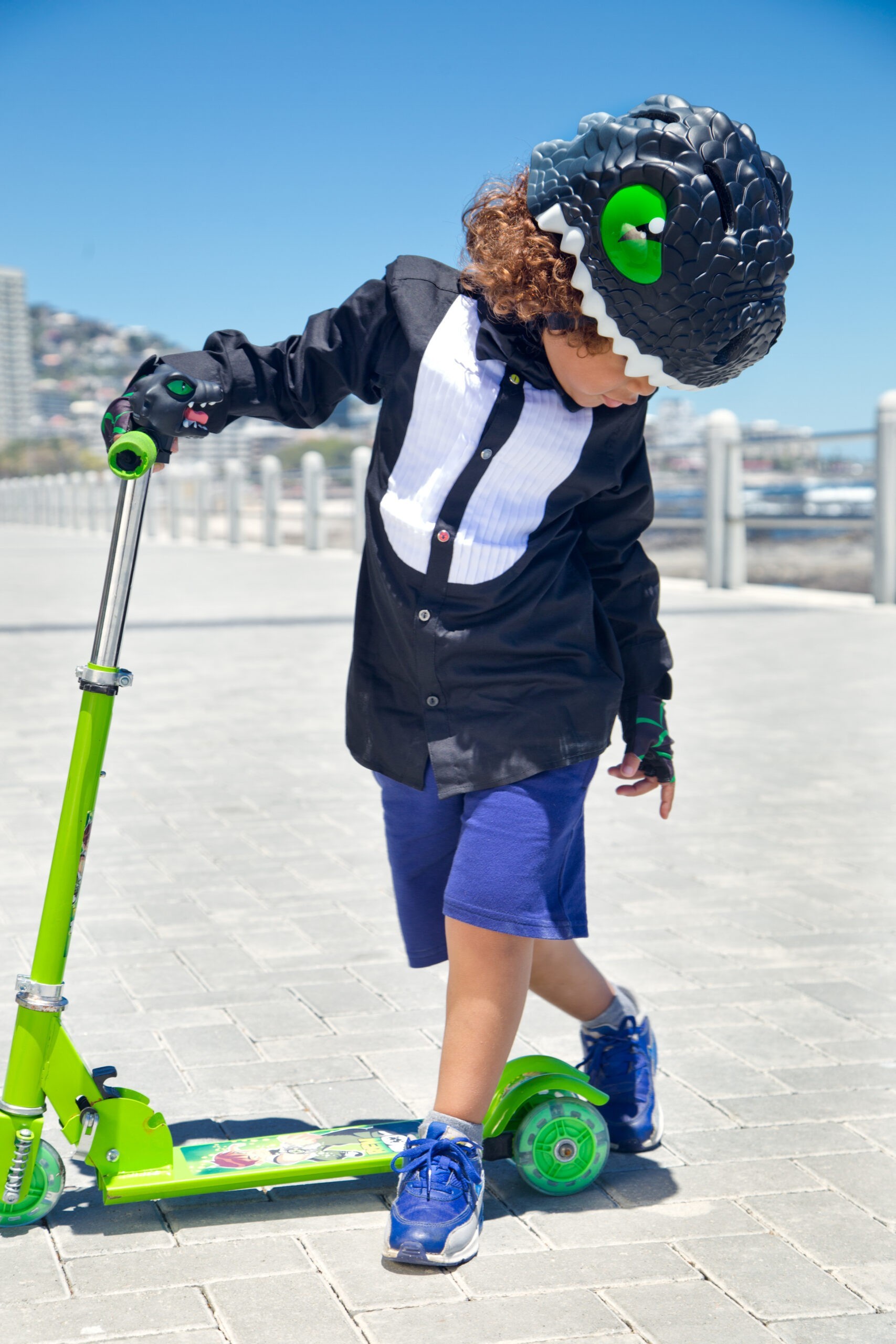 Шолом Crazy Safety Black Dragon