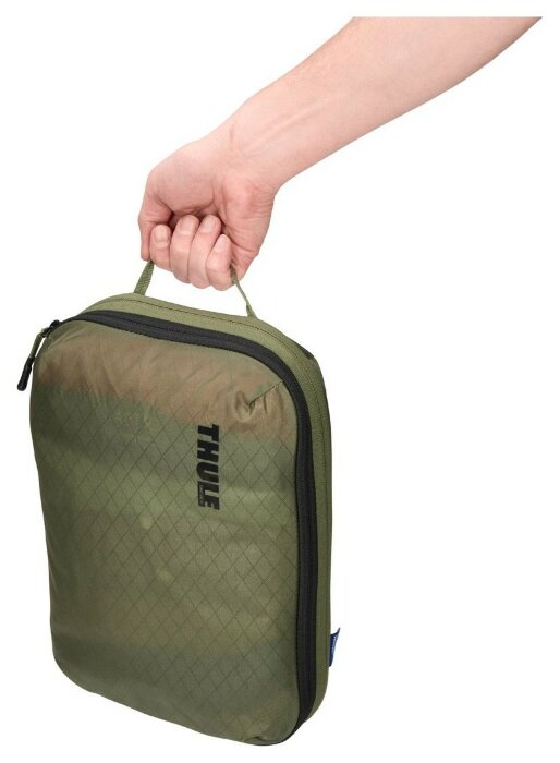 Организатор одежды Thule Compression Packing Cube Medium (Soft Green) 3205117 (TH 3205117)
