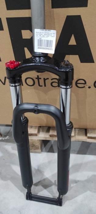 Виделка 26" ST 1-1/8" AM з лок. disc шток-200мм чорно-червоний (м) LIANJI LJ643M Formula MOTION 2022 (чорно-червоний (м)), укр, укр