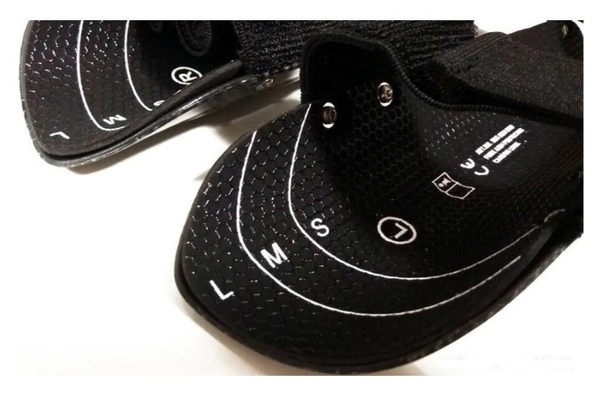 Защита предплечья Leki FOREARM PROTECTOR M/L Carbon design (365020003-WRH)