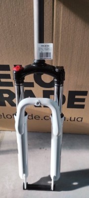 Вилка 26" ST 1-1/8" AM с лок. disc шток-200мм (YS 701) LIANJI LJ643M Formula MOTION 2022 (бело-красный)