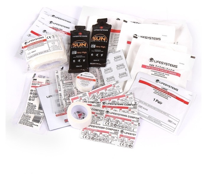 Аптечка Lifesystems Light&Dry Pro First Aid Kit