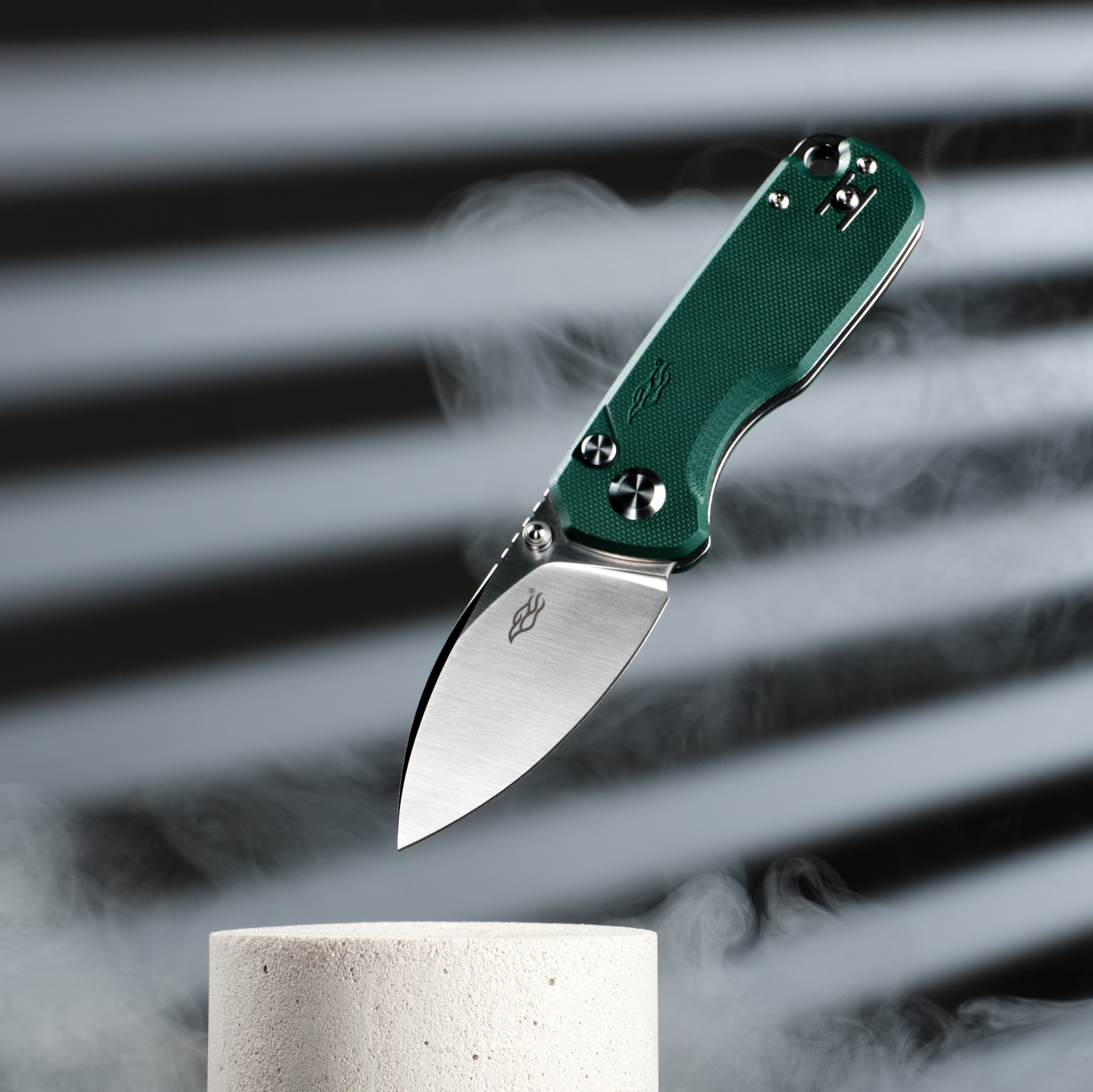 Нiж складаний Firebird FH925-GB синьо-зелений