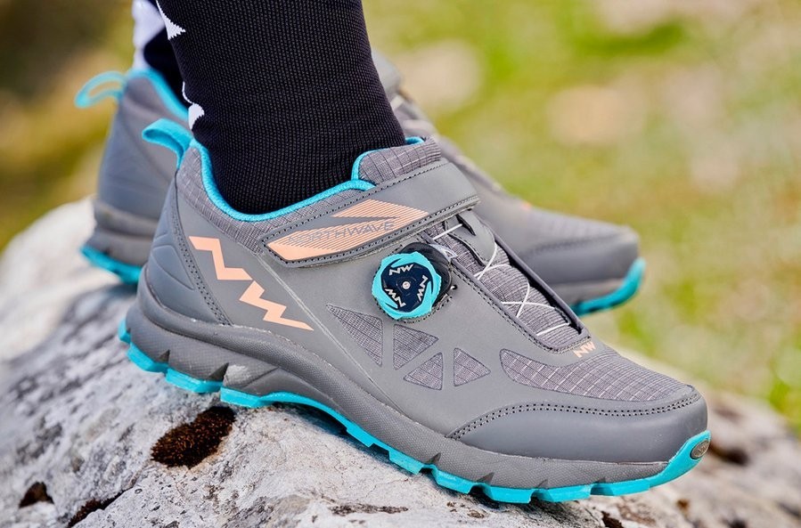 Туфли велосипедные Northwave CORSAIR WOMAN 37 (6.5US) Anthra/blue/coral (80193046)