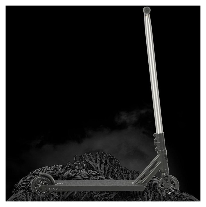 Трюковый самокат Triad Cursed 5.5" x 22"