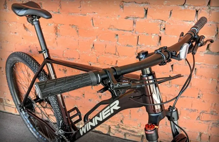 Велосипед гірський 29" Winner Solid DX бордовий (2025)