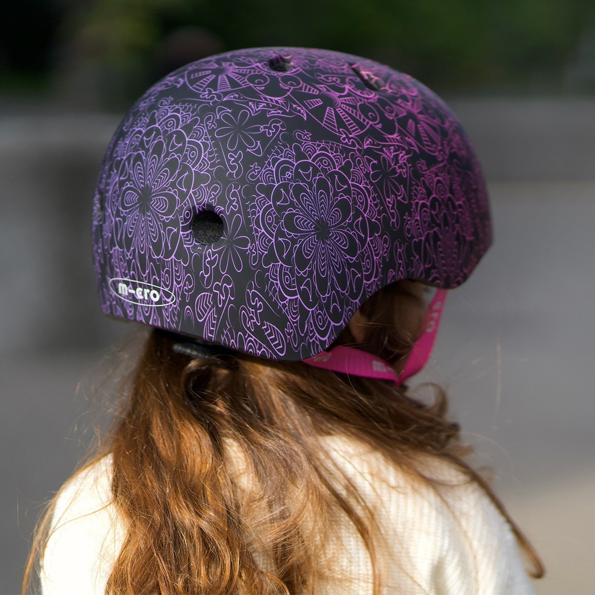 Захисний шолом MICRO - РОЖЕВО-ПУРПУРОВА МАНДАЛА (52-56 cm, M, світло), укр, укр
