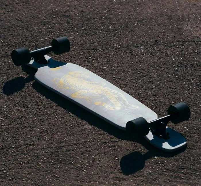 Лонгборд Landyachtz Battle Axe Bengal