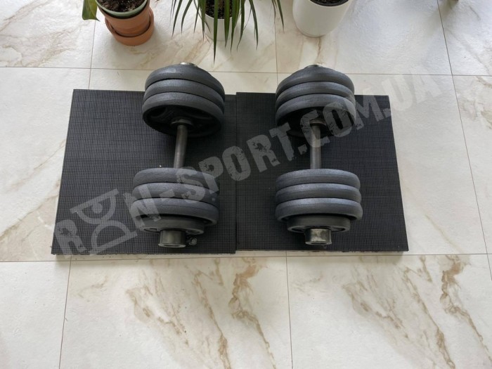 Комплект защитного покрытия из литой резины под лаву, штангу, гантели, 1х1 м.