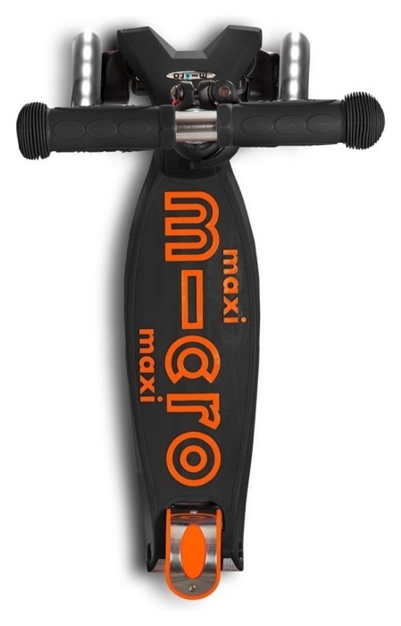 Самокат MICRO серии "Maxi Deluxe LED" - ЧЕРНО-ОРАНЖЕВЫЙ (до 50 kg, трехколесный, свет)
