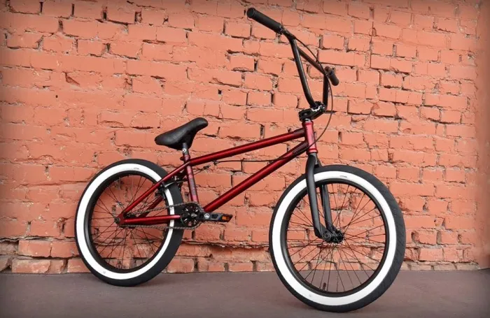 Велосипед BMX - Kench Street Pro Ch-Mo (2022) бордовий (трюковий велосипед)