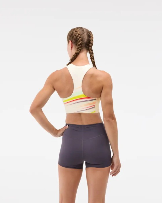 Топ HOKA (1173534P) W Race Day Crop Bra 2026