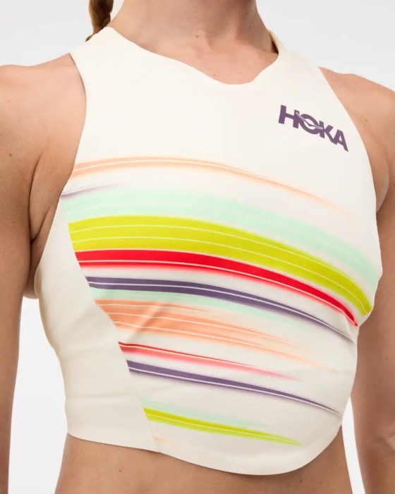 Топ HOKA (1173534P) W Race Day Crop Bra 2026