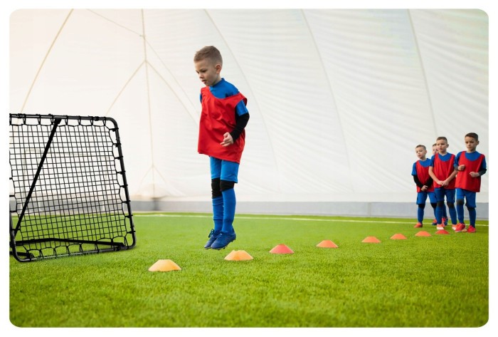 Сетка тренировочная для футбола Neo-Sport NS-1490 Rebounder 120 x 120 х 107 см, черные