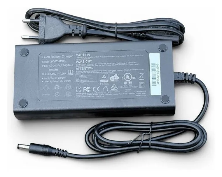 54.6 Volt 2.0 A Coaxial Lithium Battery Charger for Electric Scooters X8 (54.6 Volt 2.0 A Coaxial Lithium Battery Charger for Electric Scooters X8)