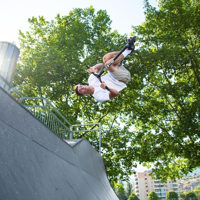 Самокат MICRO серії "Ramp" – ЧОРНИЙ (до 100 kg, двоколісний), укр, укр