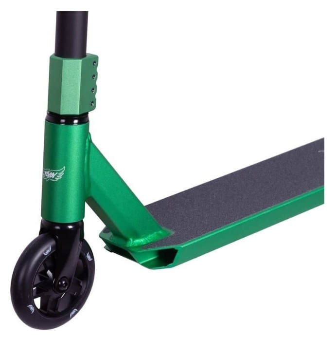 Трюковый самокат Flyby Air Pro Green Трюковый самокат Flyby Air Pro Green