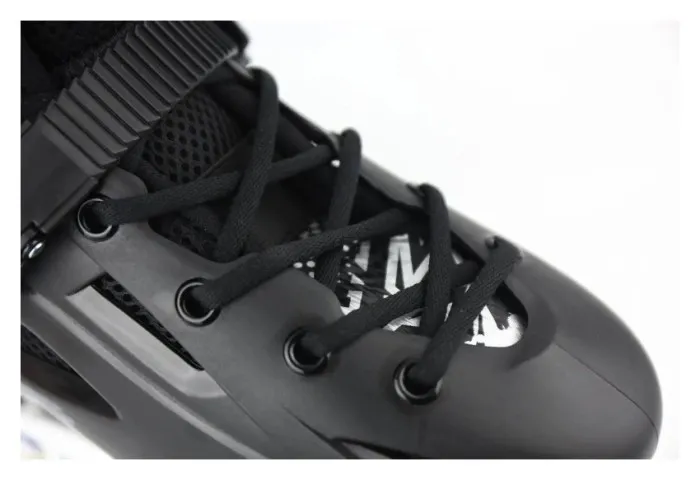 Ролики Flying Eagle Fast Blade черные